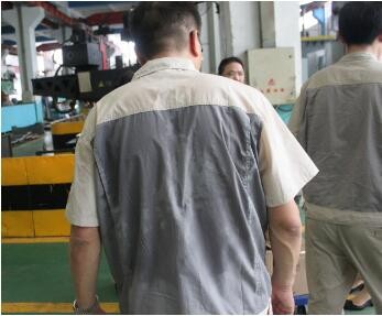 高温下，，，，，你们是最可爱的人