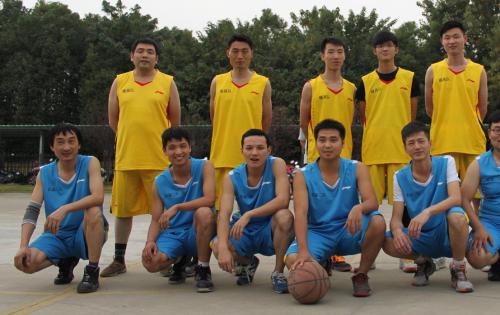 “迎中秋、庆国庆”系列运动报道之花落谁家